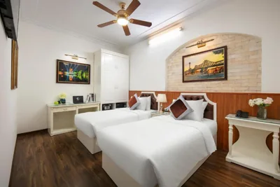Deluxe Twin Room — TrangTrang Luxury Hotel