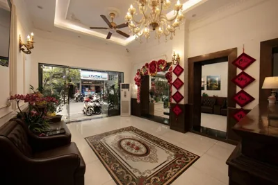 TrangTrang Luxury Hotel – Foto’s 13